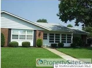 1243B Hamilton Ct, Lakewood, NJ