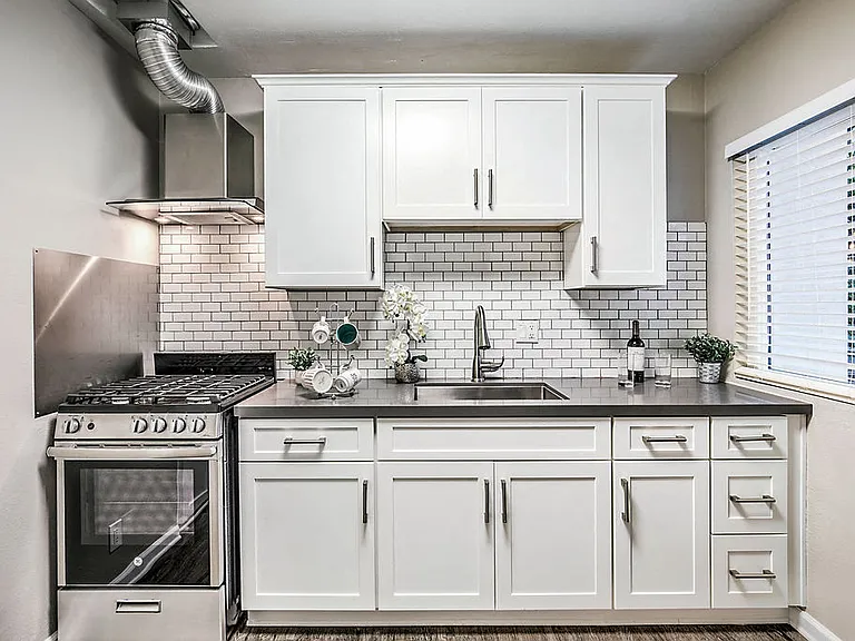 The Island Apartments kitchen with appliances