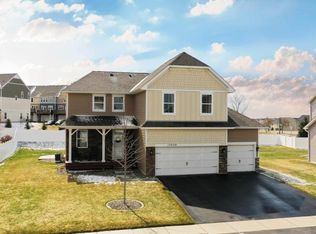 15420 Eagle Creek Way, Apple Valley, MN 55124