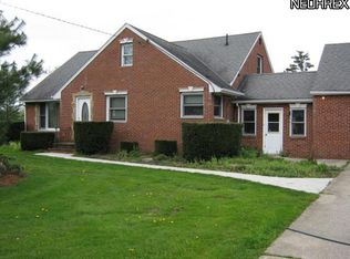 2164 Stony Hill Rd, Hinckley, OH 44233