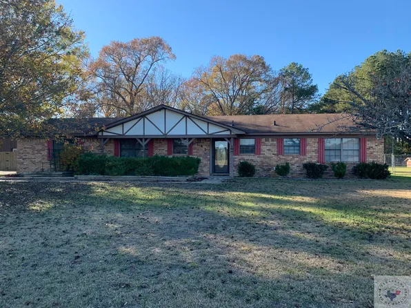 143 County Road 3544, Atlanta, TX 75551