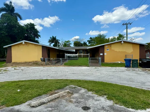 601 W Canal St Street N, Belle Glade, FL 33430