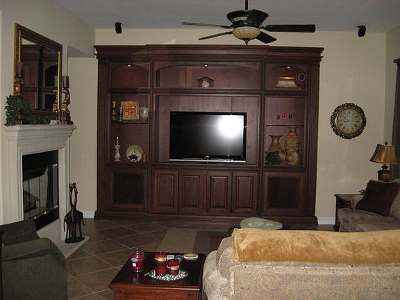 Living Rm Ent Center