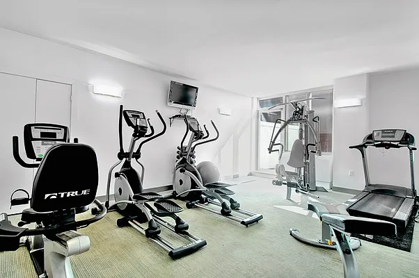 Rented by Nest Seekers International | media 9