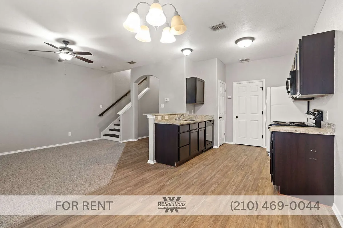 8707 Azul Sky Court — Photo 2