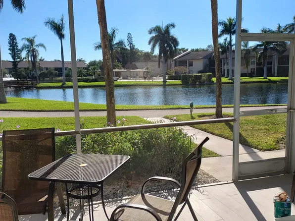 1020 Palm View Dr APT 102, Naples, FL 34110