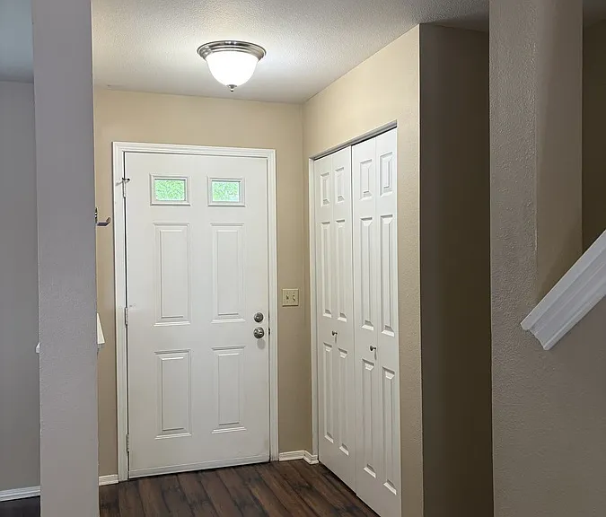 2234 S Shoshone St — Photo 3