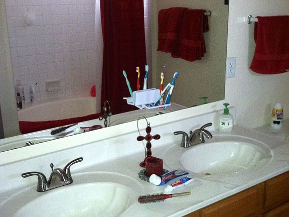 Kid's Bathroom
