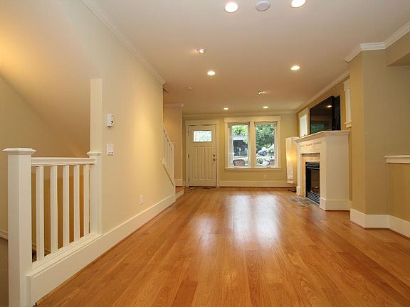 Living room unfurnished