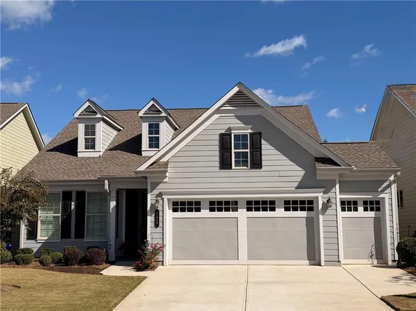 120 Red Maple Dr, Peachtree City, GA 30269