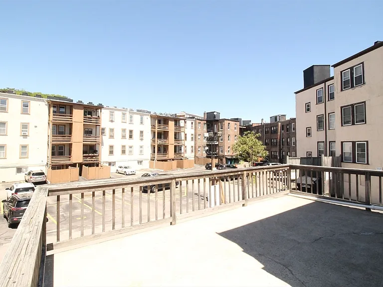 101 Lanark Rd #101 — Photo 11