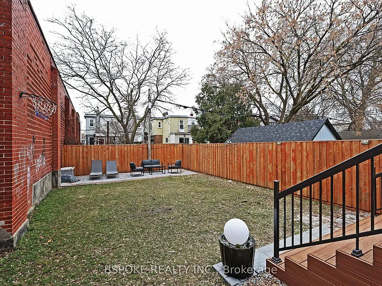 707 Mortimer Ave — Photo 31