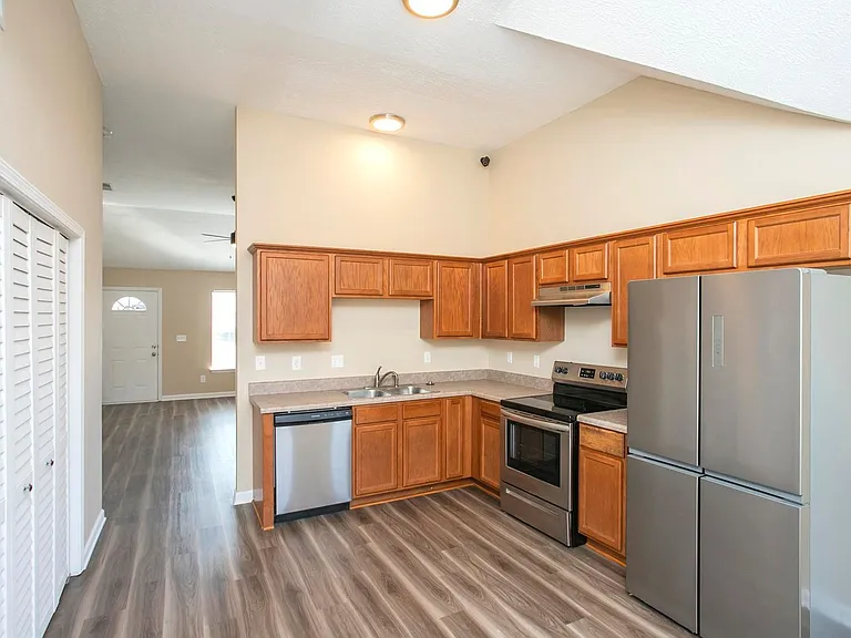 405 Knob Ct — Photo 17