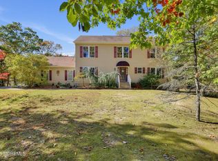 30 Pinewood Rd, Howell, NJ 07731