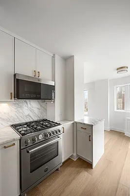 Sold by SERHANT. | media 11