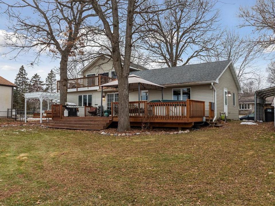 1st image of 19533 E Front Blvd NE