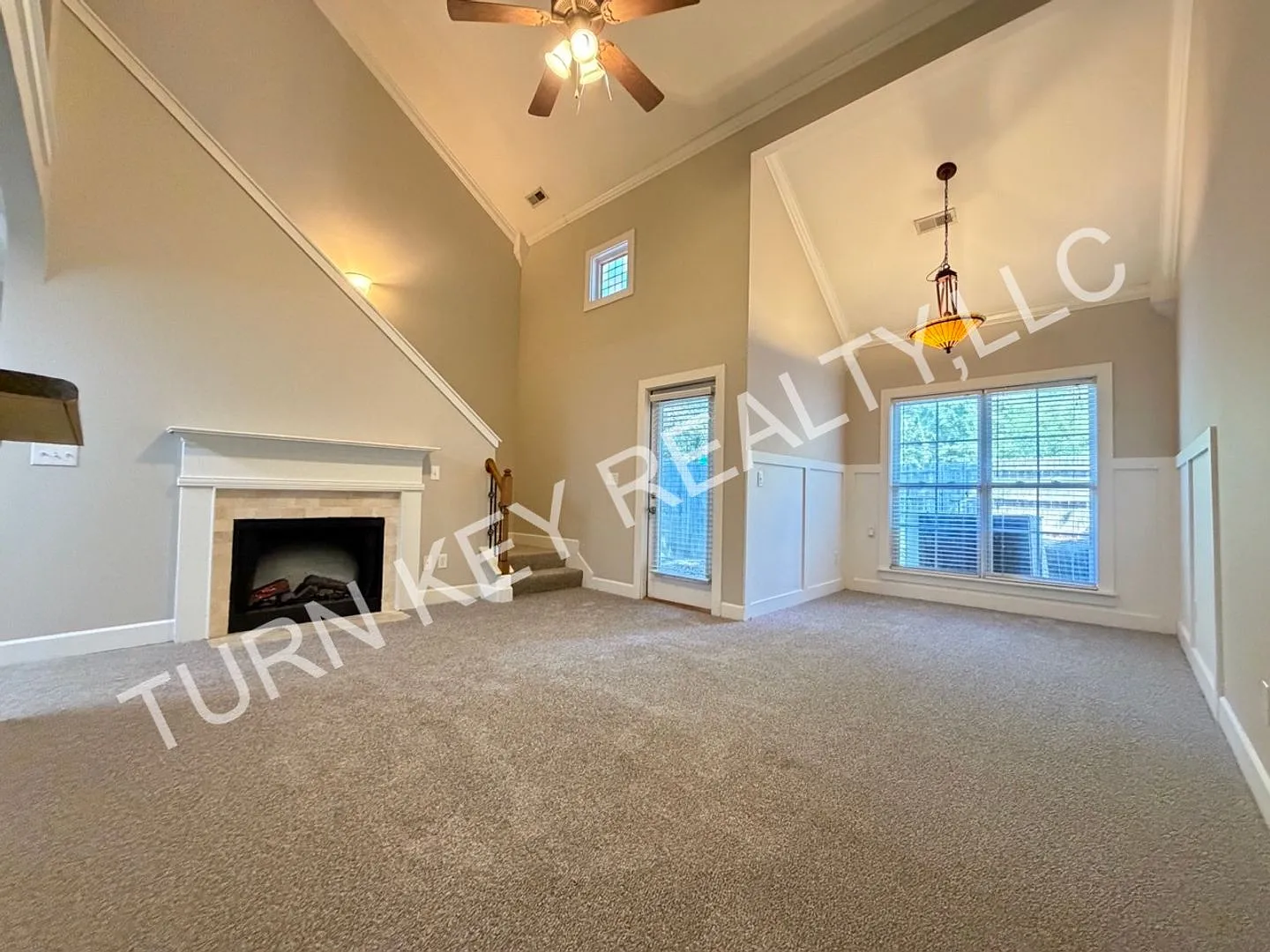 Townhouse for rent in Calera — Photo 4