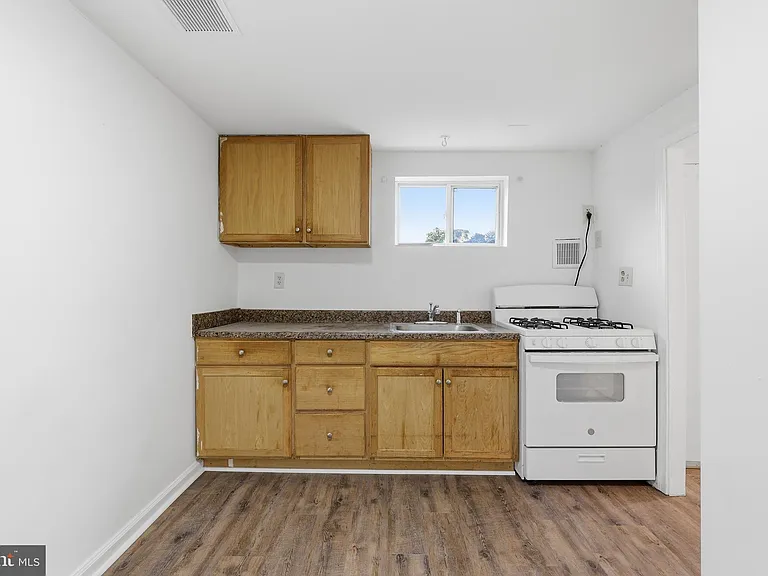 3816 W Bay Ave #1 — Photo 12