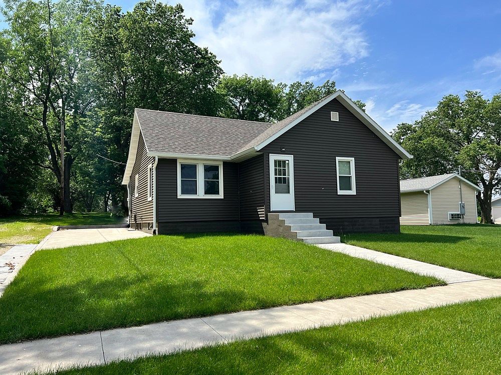 402 Hill St, Churdan, IA 50050 Zillow