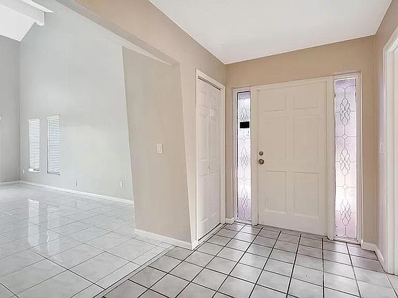 2nd image of 1453 Easthampton Cir #1461