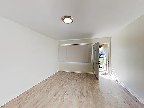 2065 15th Ave #5 Photo 1