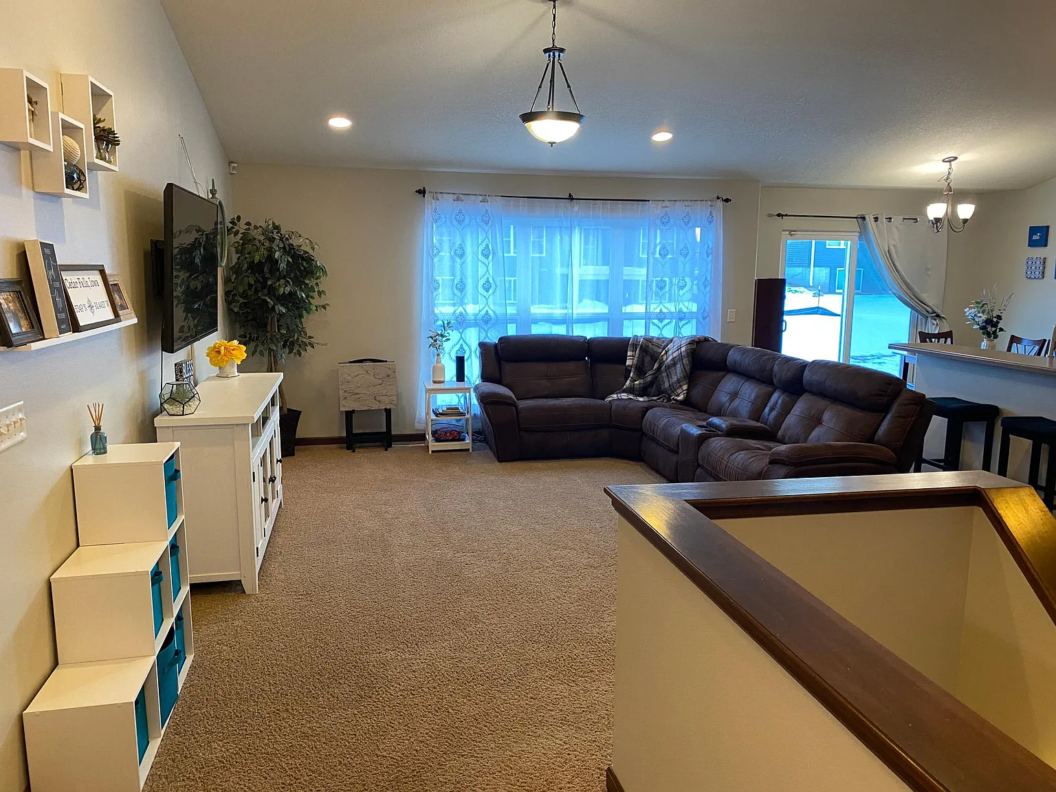 1122 Amelia Drive — Photo 4