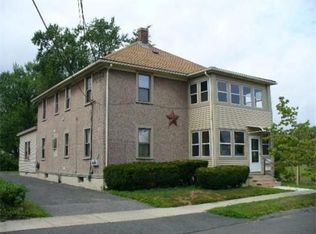 85 Call St, Chicopee, MA 01013