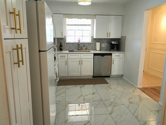5th image of 4604 Lafayette Ave