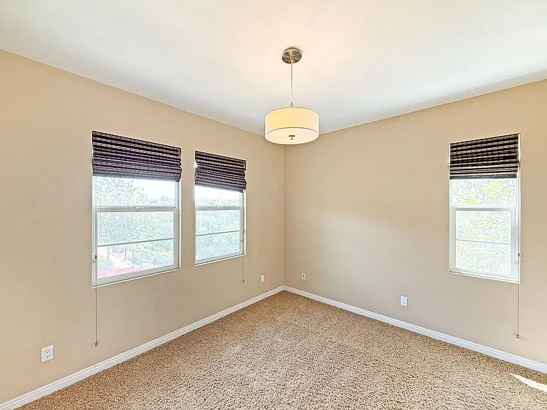 8404 Katherine Claire Ln — Photo 9