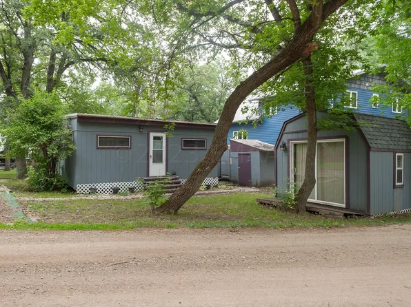 114 Haines Dr, Binford, ND 58416