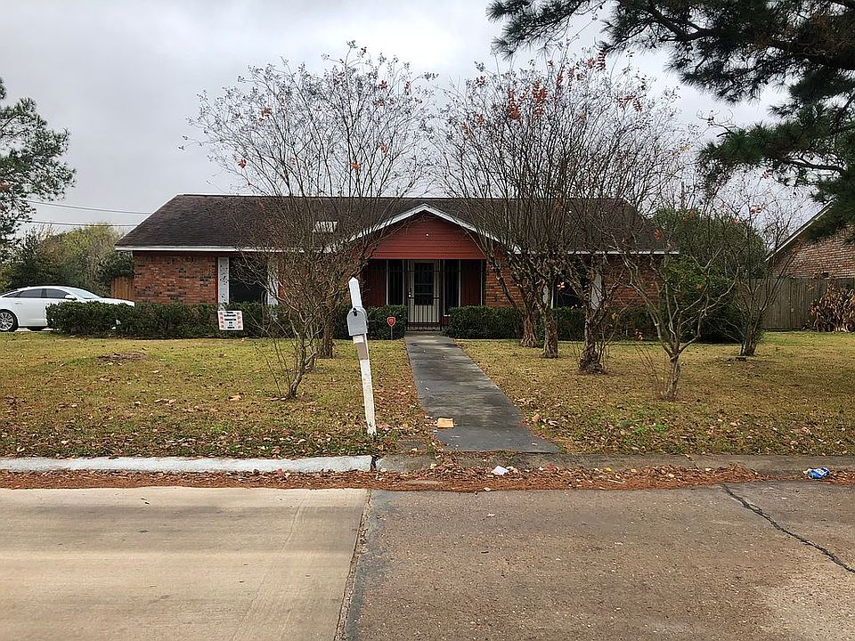 1st image of 5301 Lorraine Dr