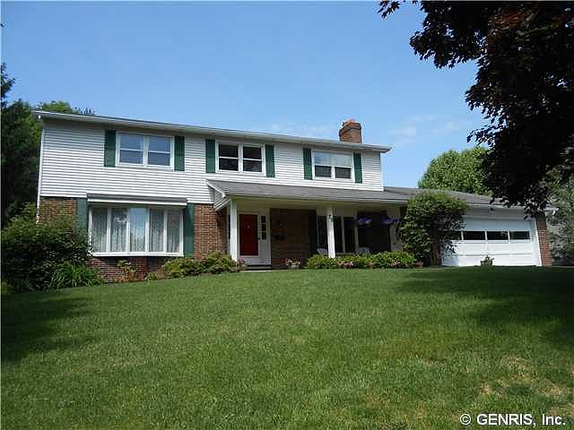 1st image of 75 Woodside Dr