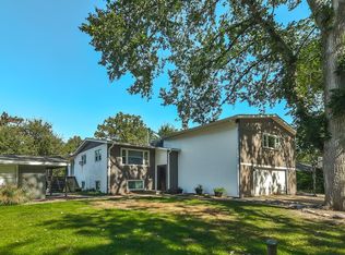 3579 S Bend Rd, Rockford, IL 61109