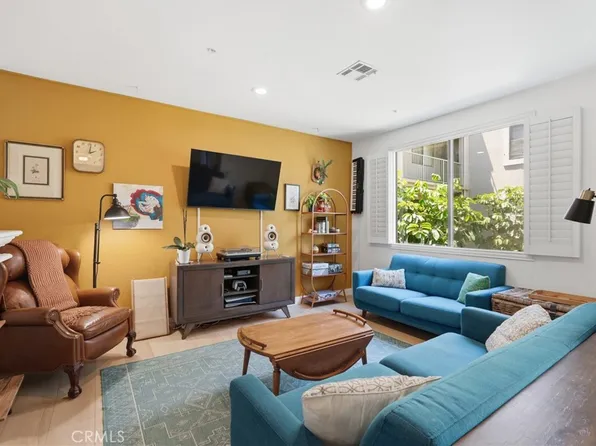 555 Maine Ave Unit 230, Long Beach, CA 90802