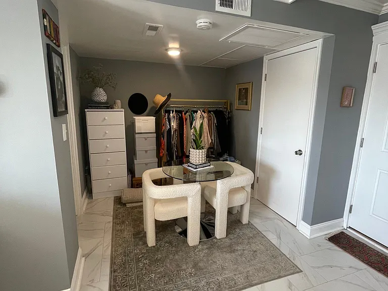 Plaza House — Photo 44