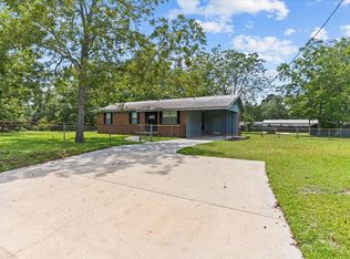 60 Clairmont Dr, Cowarts, AL 36321