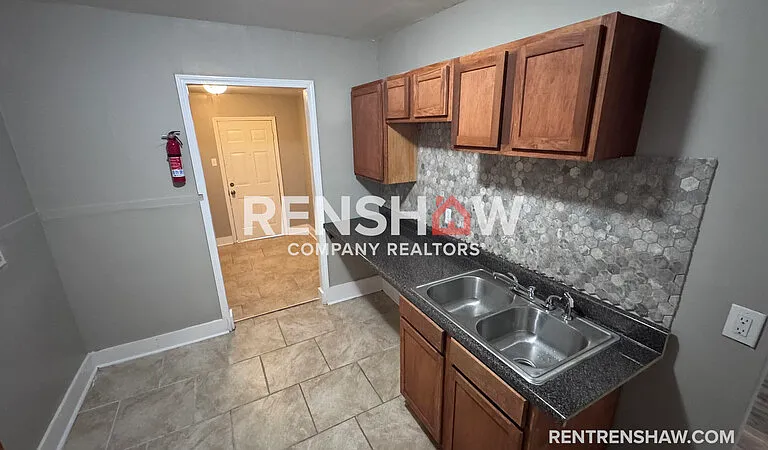4094 Orleans Rd — Photo 13