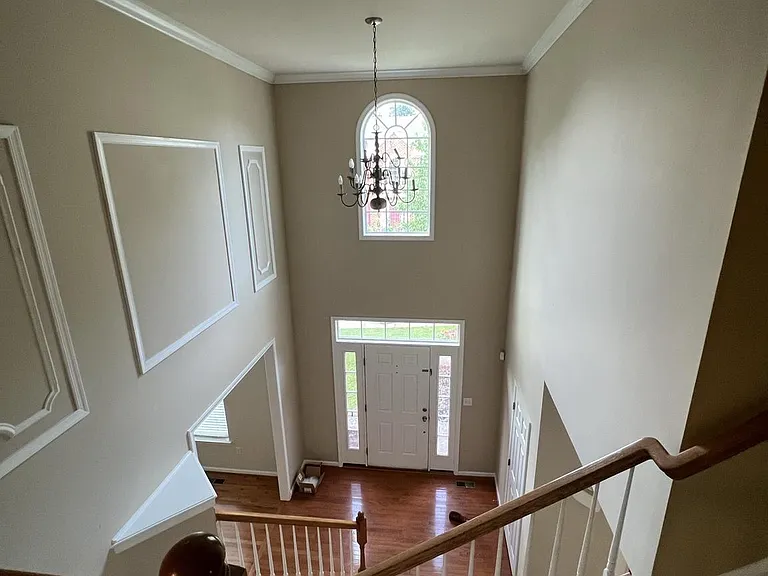 4511 Nightingale Ct — Photo 4