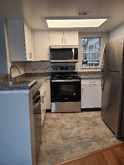 15619 Easthaven Ct — Photo 13