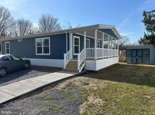 12 Lakeview Dr, Quakertown, PA