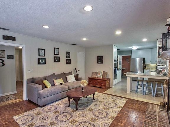 5th image of 3037 Stillwood Ct
