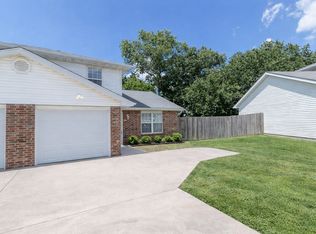 1607 Bold Ruler Ct, Columbia, MO 65202