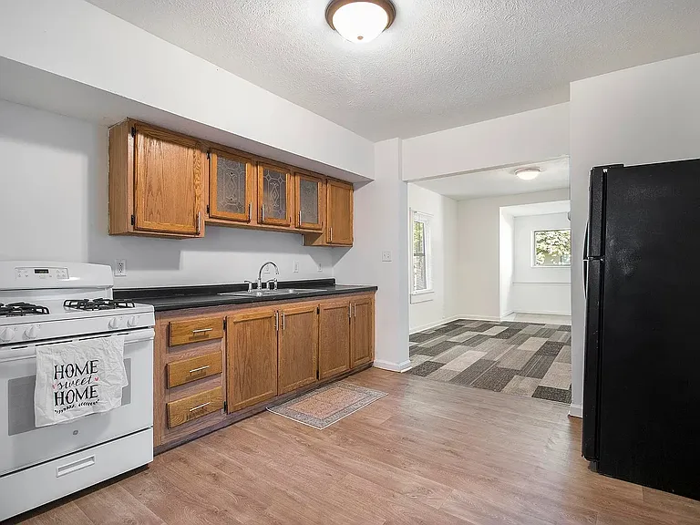 1630 S William St #1 — Photo 7