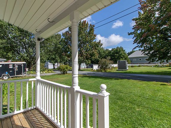 3rd image of 54 Kingsbury Avenue