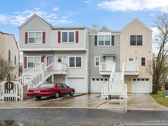 2nd image of 12266 Apricot Dr