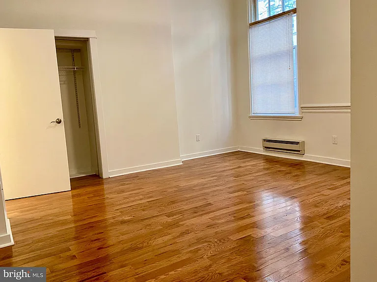 1300 Spruce St #1E — Photo 11