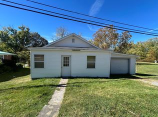 379 Freedom Ave, Tazewell, VA 24651