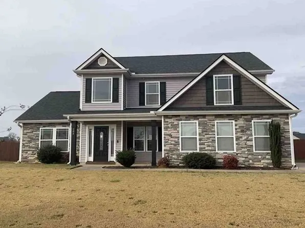 608 Berry Rd, Boiling Springs, SC 29316
