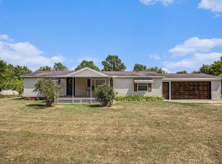 19757 36th St, Gobles, MI 49055