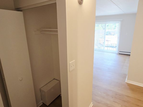 318 W Naperville Rd #7